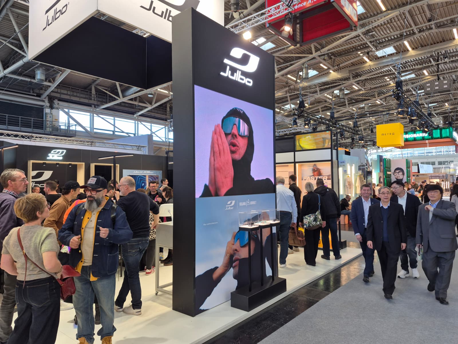 Viziwall LED wall rental installation